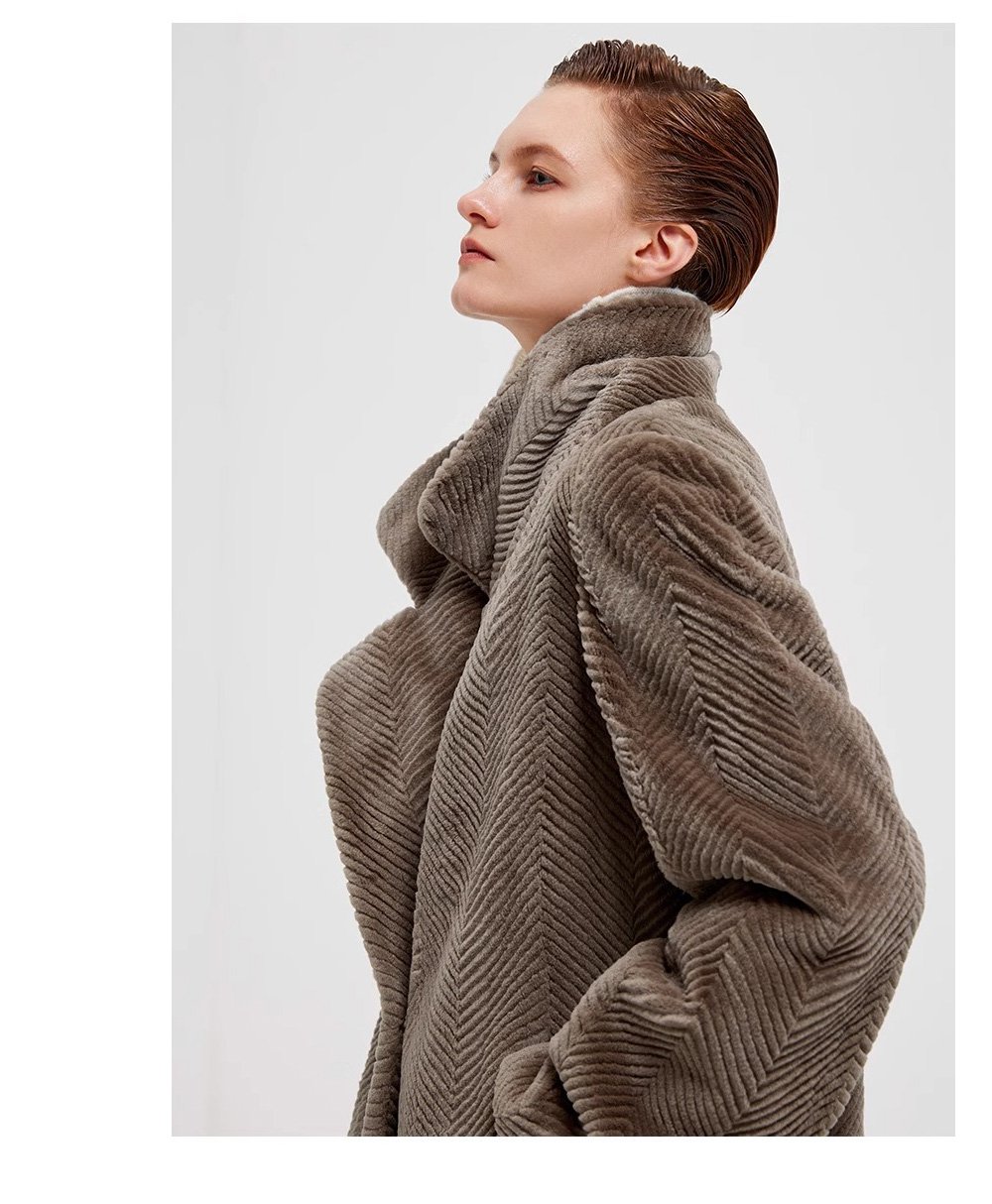 heavy craft original design mink fur coat for women — imported full pelt, elegant & fashion forward, 2025 new collection