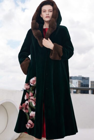 black radiance queen — new full pelt mink fur coat for women, winter hooded mink jacket