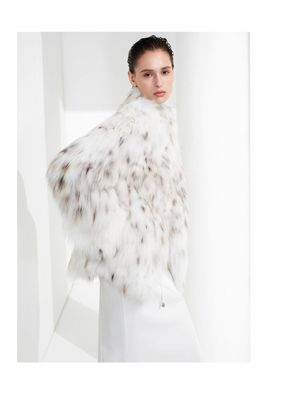 luxury north american lynx fur coat for women – fashionable spotted design, new season