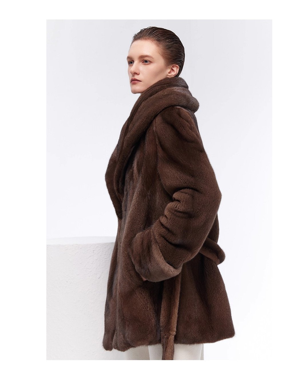 original vintage tone mink fur coat for women — imported full pelt design, fashionable & youthful new arrival