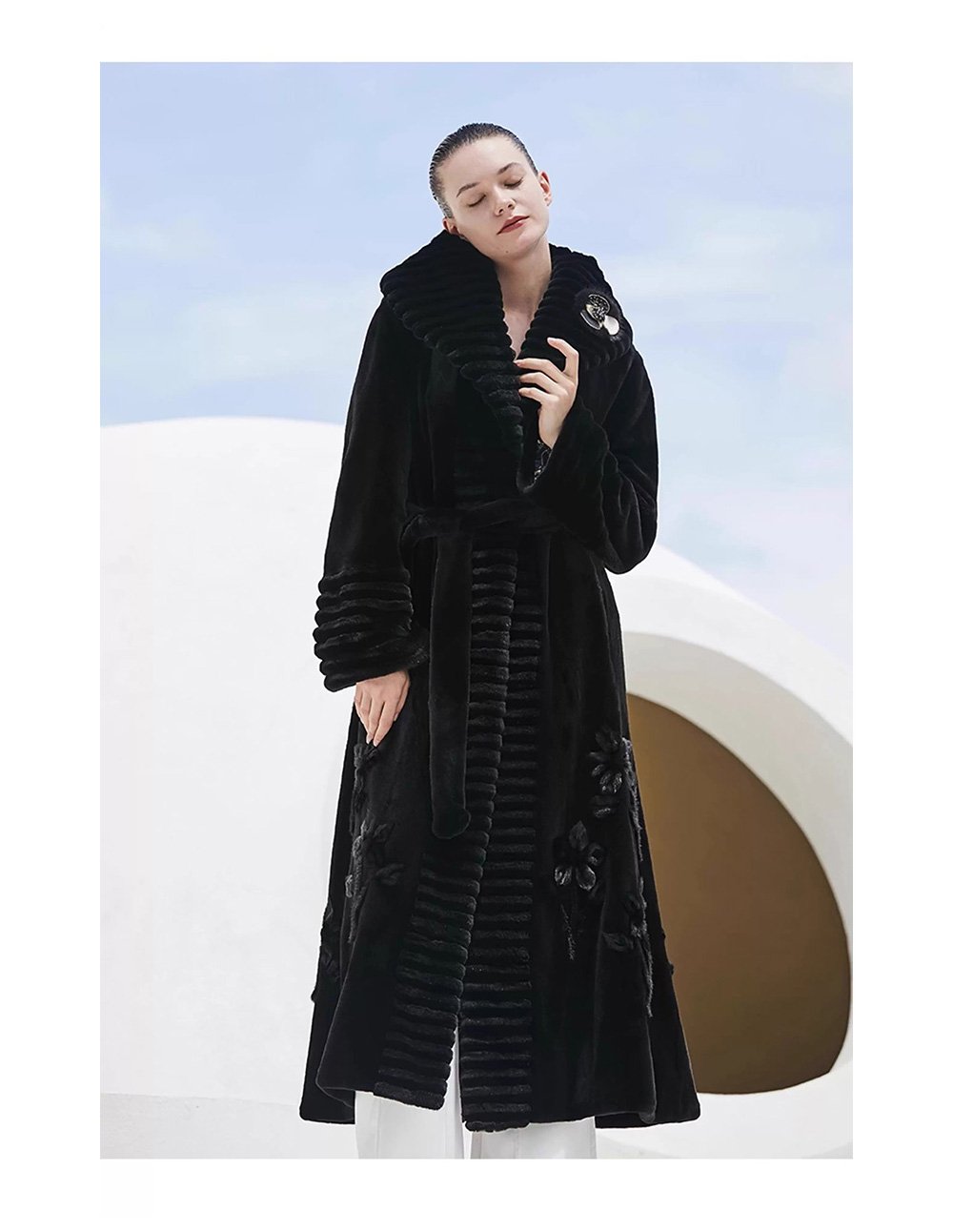 velvet mink fur coat for women — full pelt design with floral inlay, classic black, new arrival