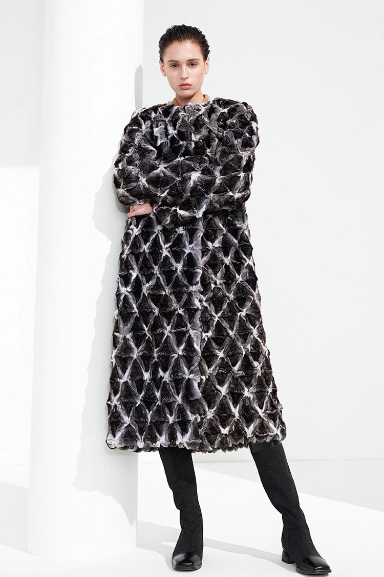 original imported blue purple chinchilla fur coat for women — natural color long coat, 2025 new winter collection