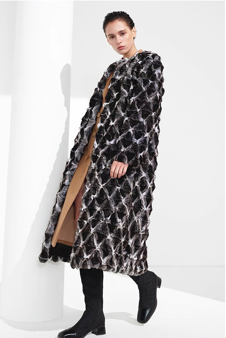 original imported blue purple chinchilla fur coat for women — natural color long coat, 2025 new winter collection